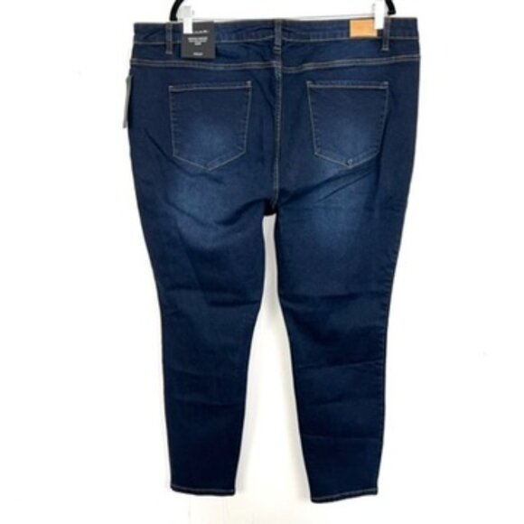 NWT Tahari Kelley Midrise Skinny Jeans Dark Wash Rayon Denim Mid Rise 24W 3X - Picture 4 of 6